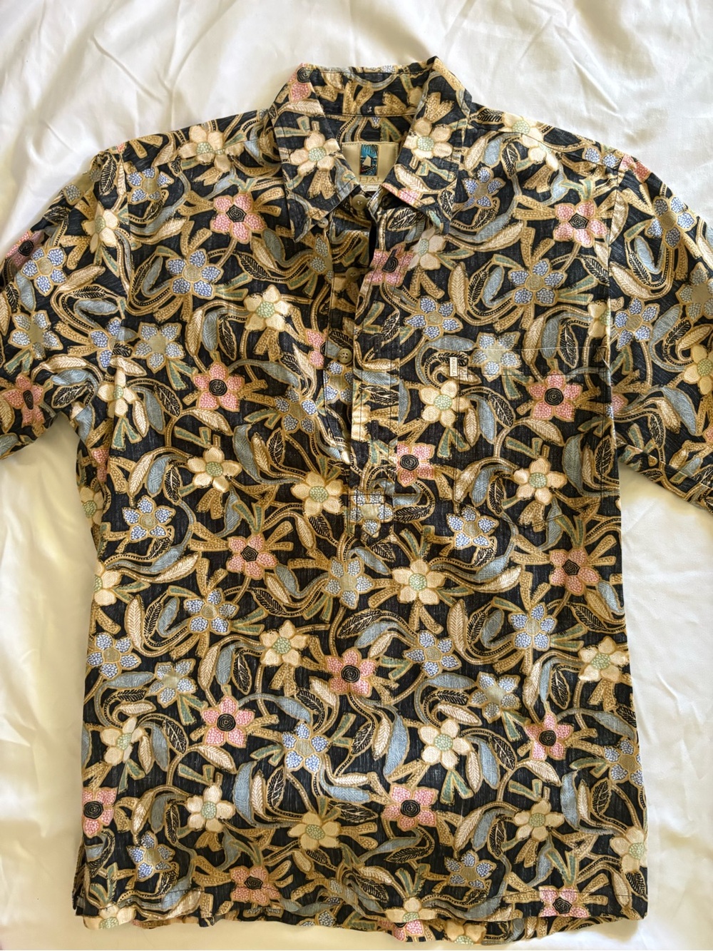 Kahala Aloha Shirt Men's Floral Embroidered Short-Sleeve - Black